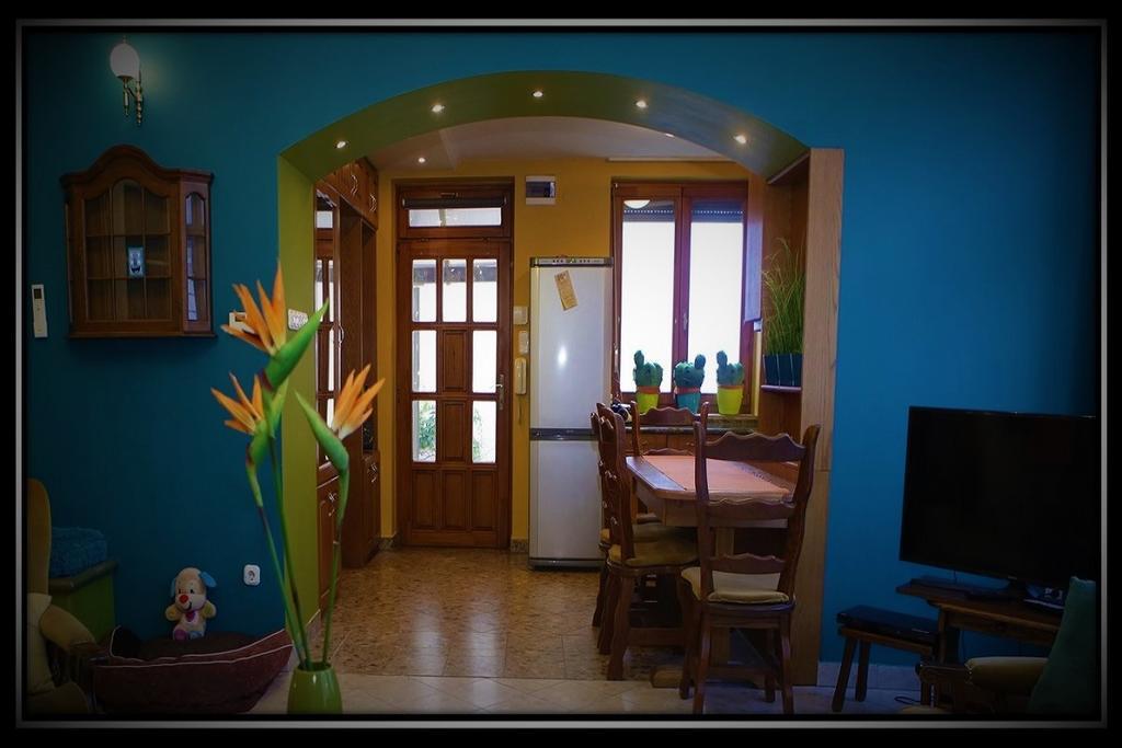 Apartment Happy Colours In Old Town *